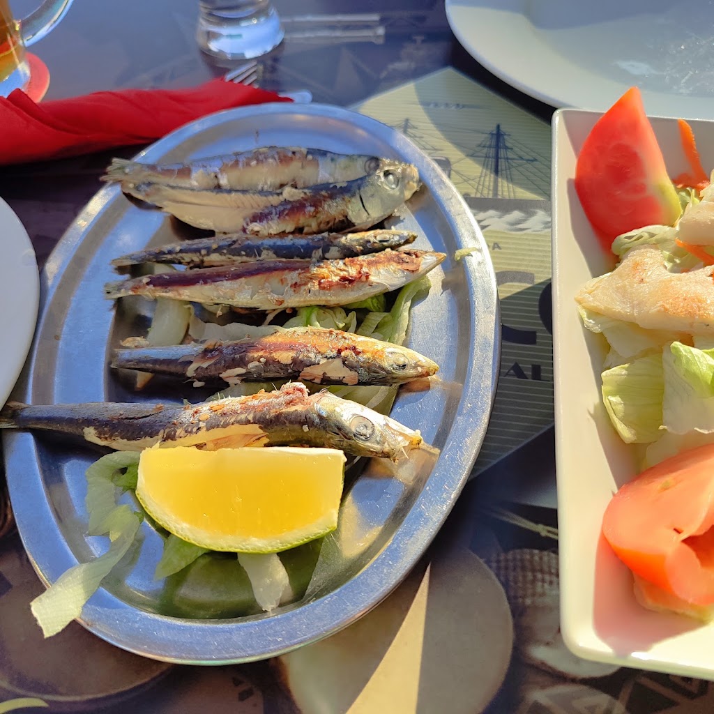 Restaurante Explanada — Comida y bebida