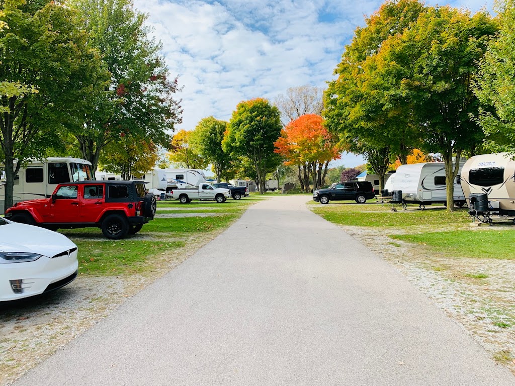 Trailway Campground - Campground in Montague , United States of America