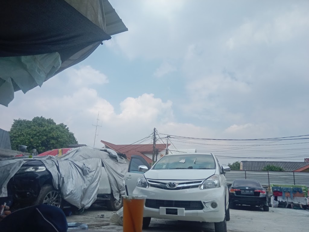 Bengkel Mobil Arjo Motor