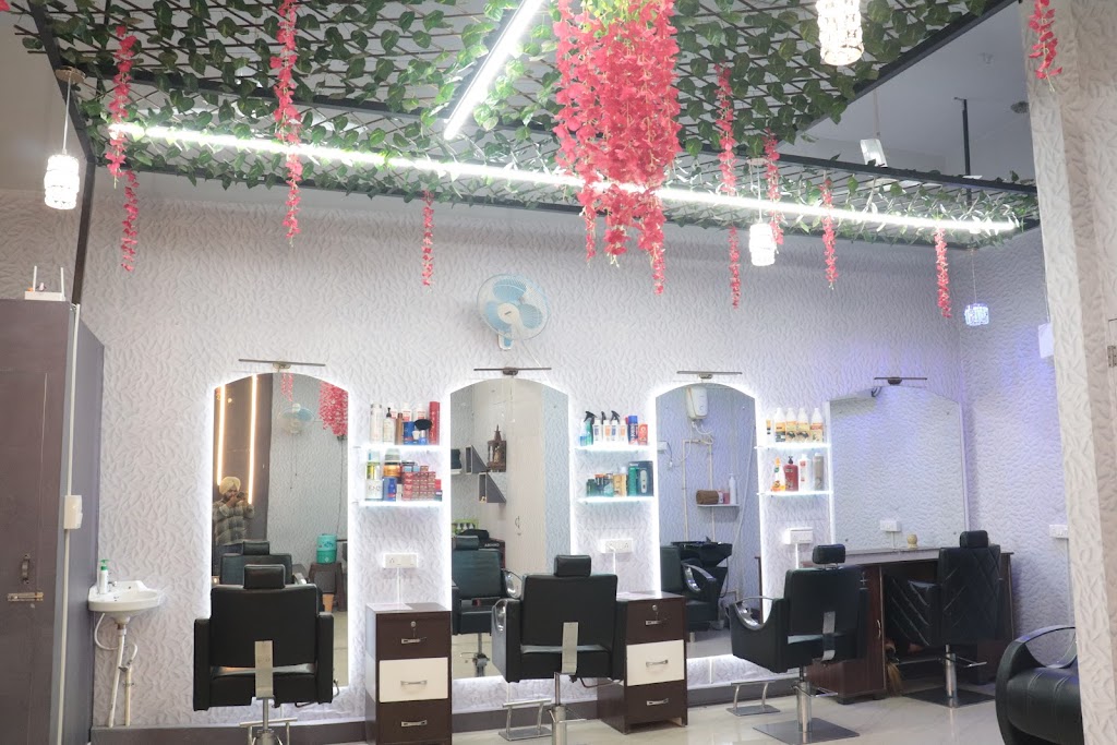 Dd Dudes N Divas Unisex Salon Best Hair Treatment Services Sudhar Skin Care Services In Sudhar Makeup Artist In Sudhar