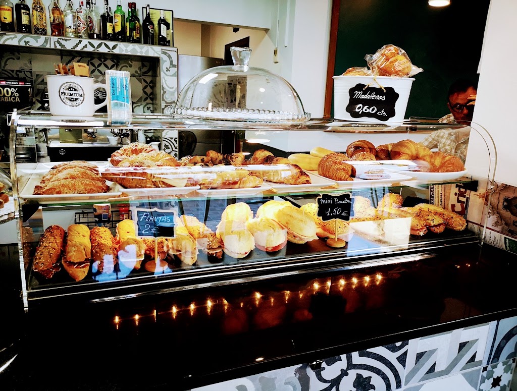 Cafeteria Colomi — Ambiente