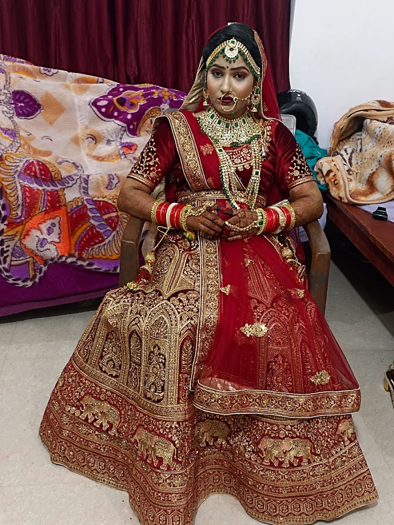 Nav Durga Beauty Parlour