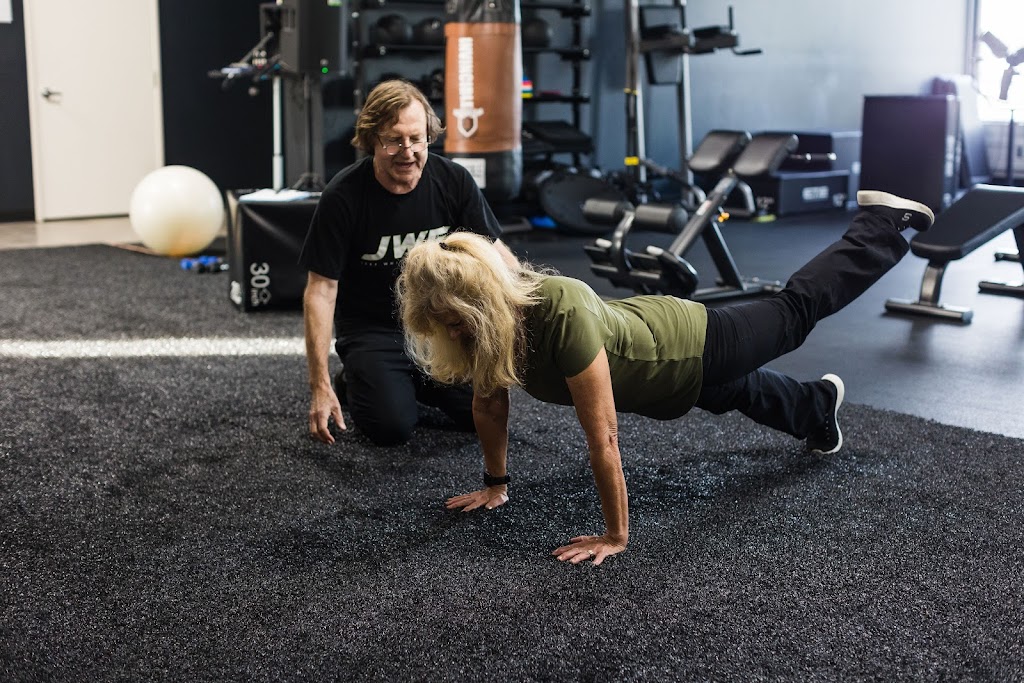  Silverstrong Fitness