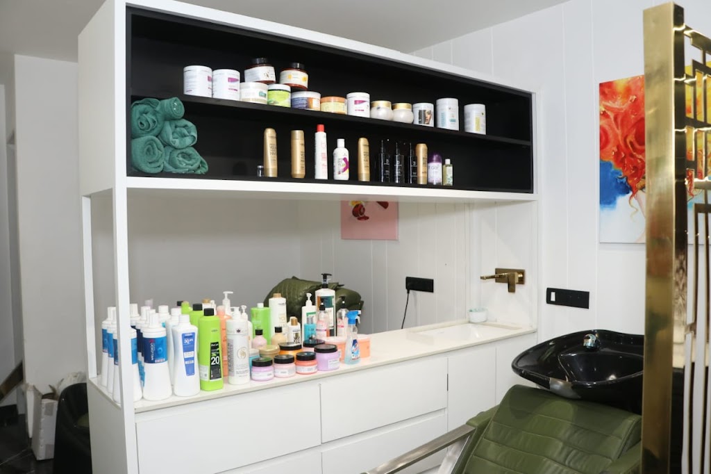 Tijeras The Unisex Salon