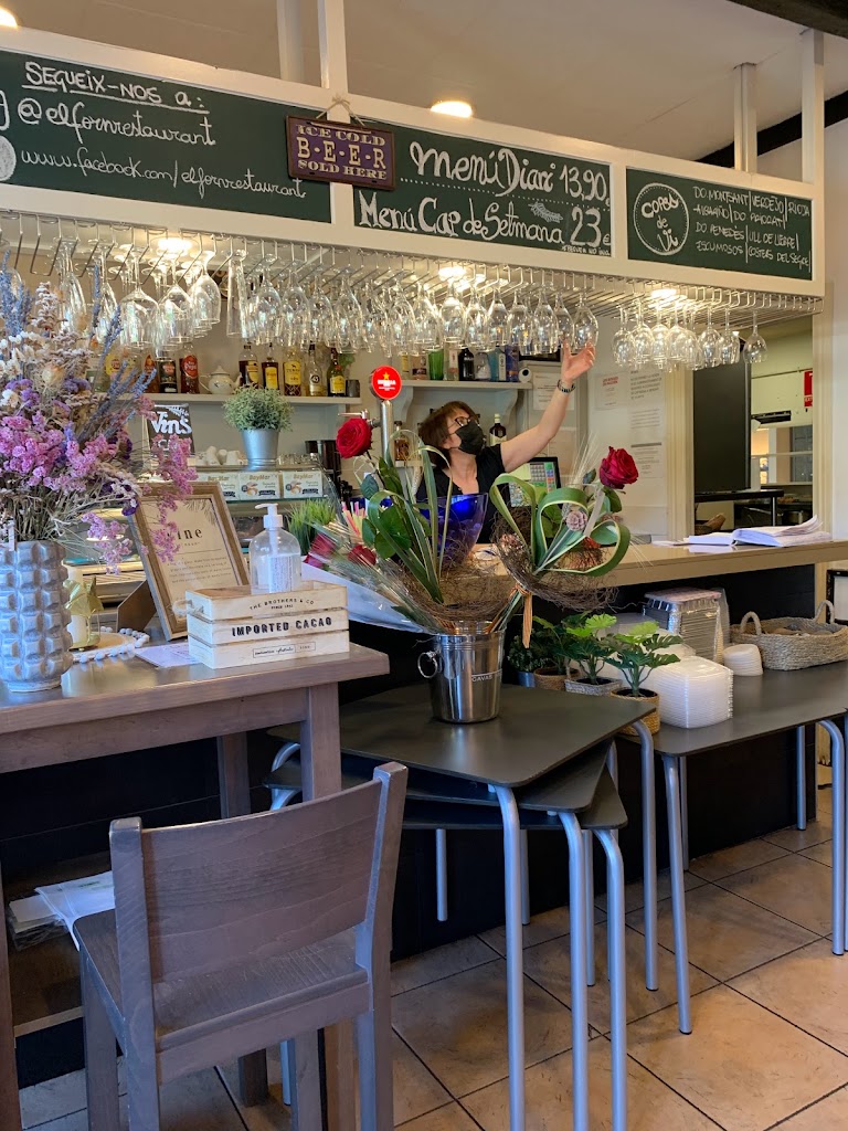 El Forn restaurant | Gava — Ambiente