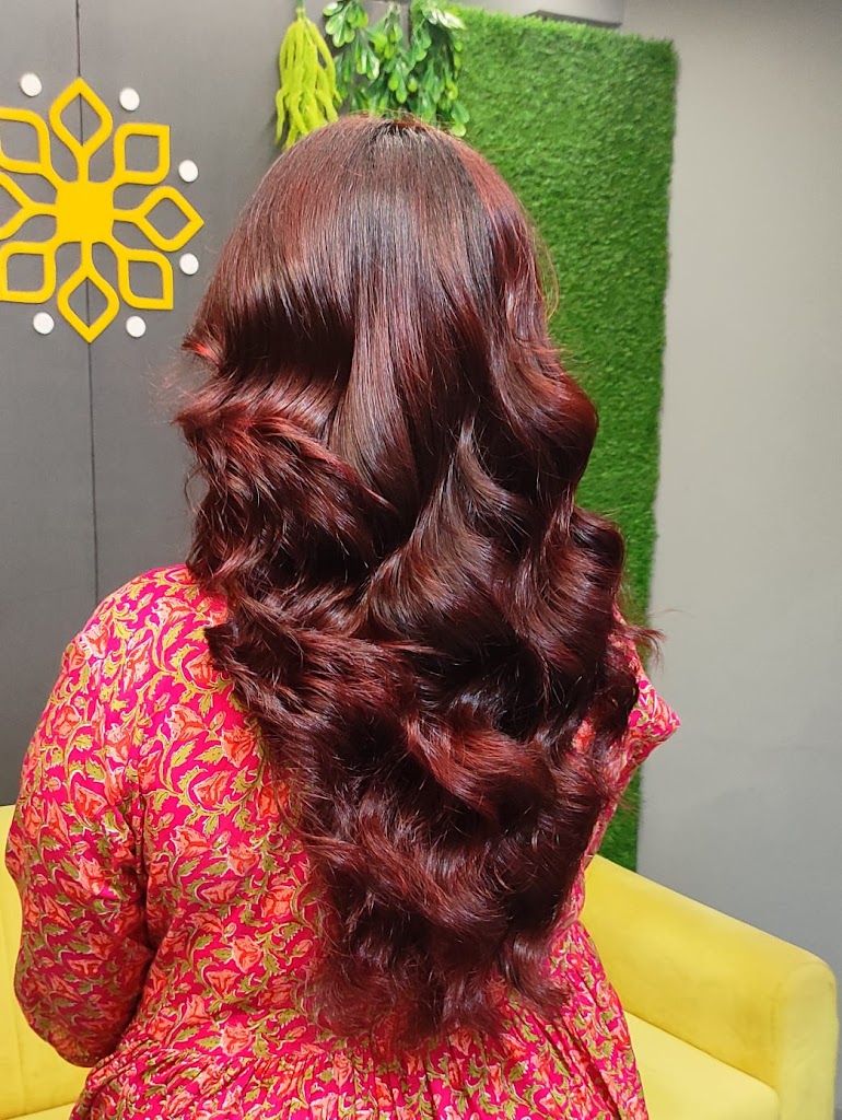 Seraphic Unisex Salon Cosmetology