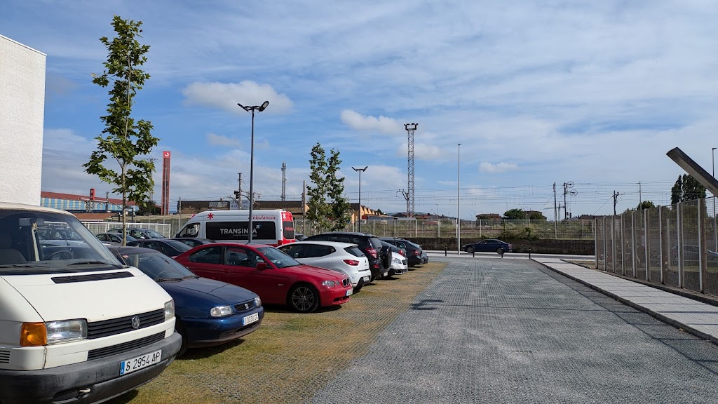 Aparcamiento Estacion Tren La Calzada