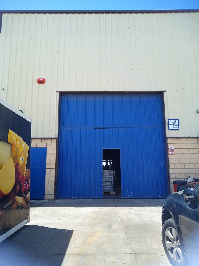 Taller Rayan Export 20 s.l — Del propietario