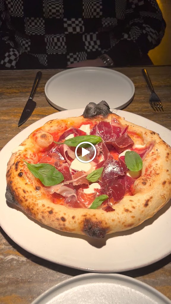 Restaurante Roostiq Marbella — Videos