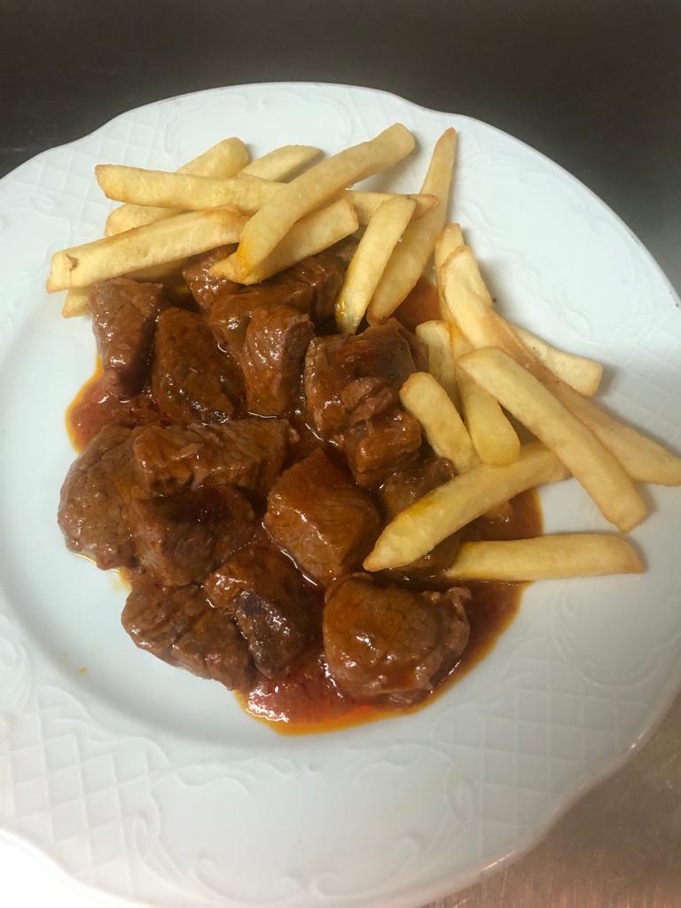 Cafeteria Restaurante A42 — Papas fritas