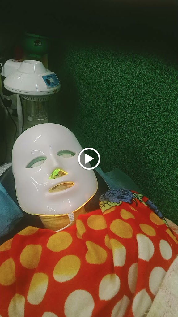 Omm Sai Beauty Parlour