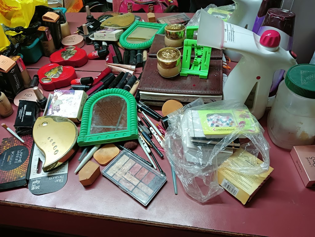 Labanya Beauty Parlour And Beauty Spa