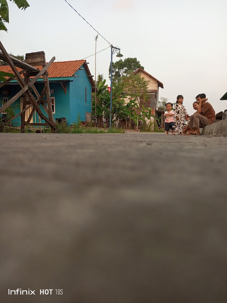 Kos DAMAI SEKALI NIA RAMADHANI