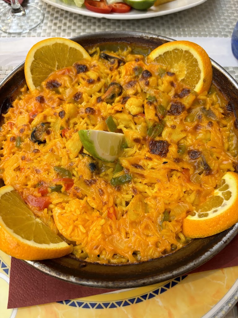 Restaurante El Burro — Paella