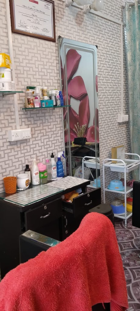 Gitika Makeover Makeup Artist