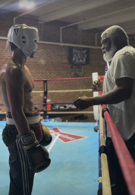  CHAMPION HOLT BOXING