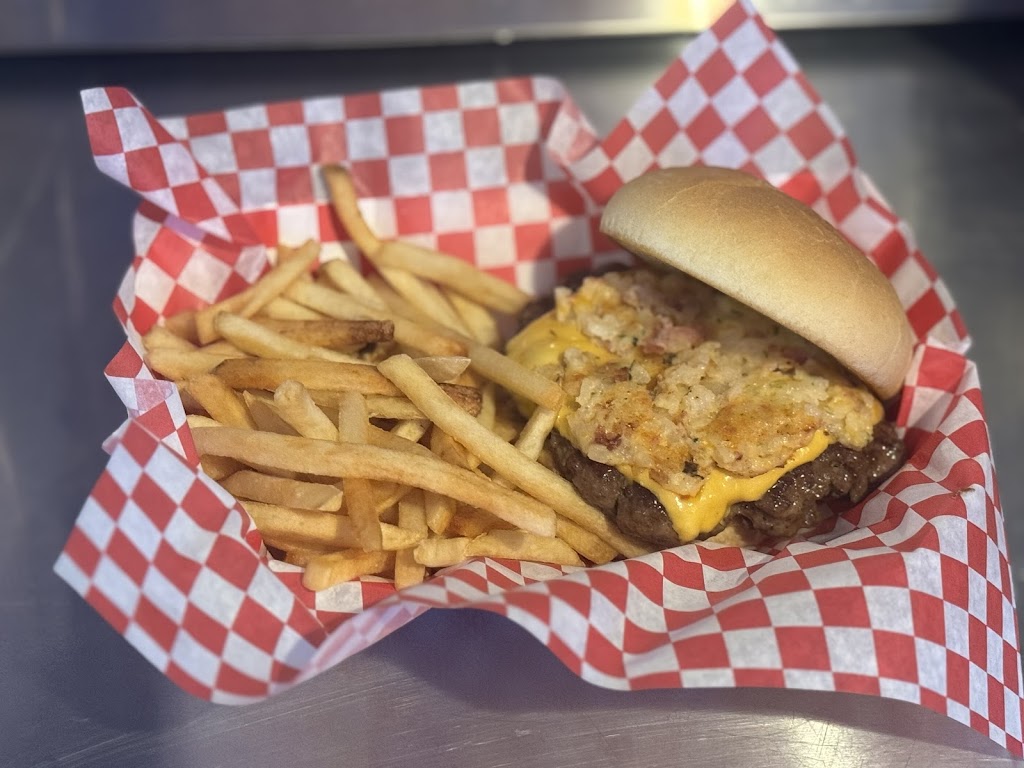  The Swift Stop Bar & Grill