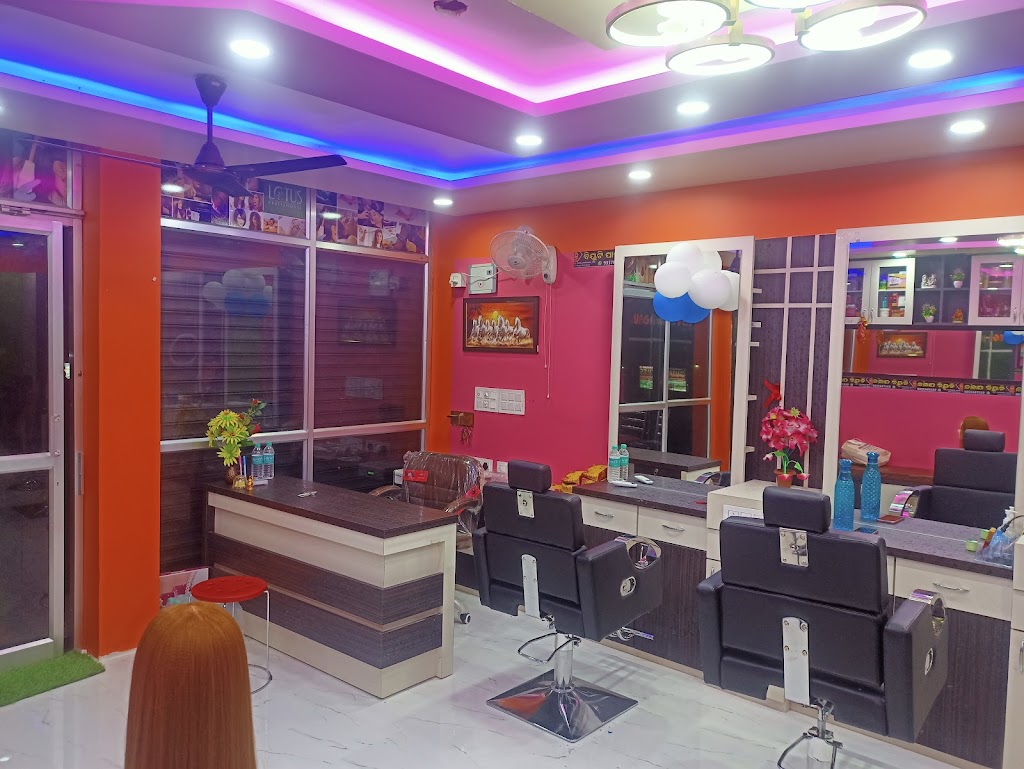 Royalglow Makeup Studio