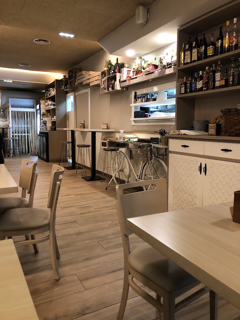 Restaurante La Comtienda — Ambiente