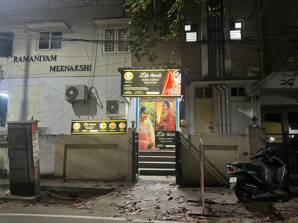 Lifetrends Beauty Parlour Ladies Kids