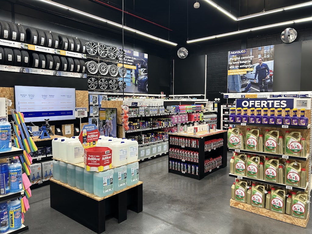 Norauto Barcelona Sant Cugat — Interior
