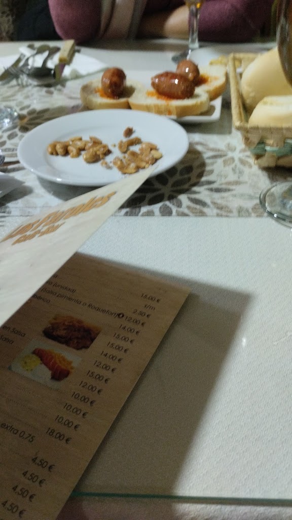 Cafe Bar Los Faroles — Carta