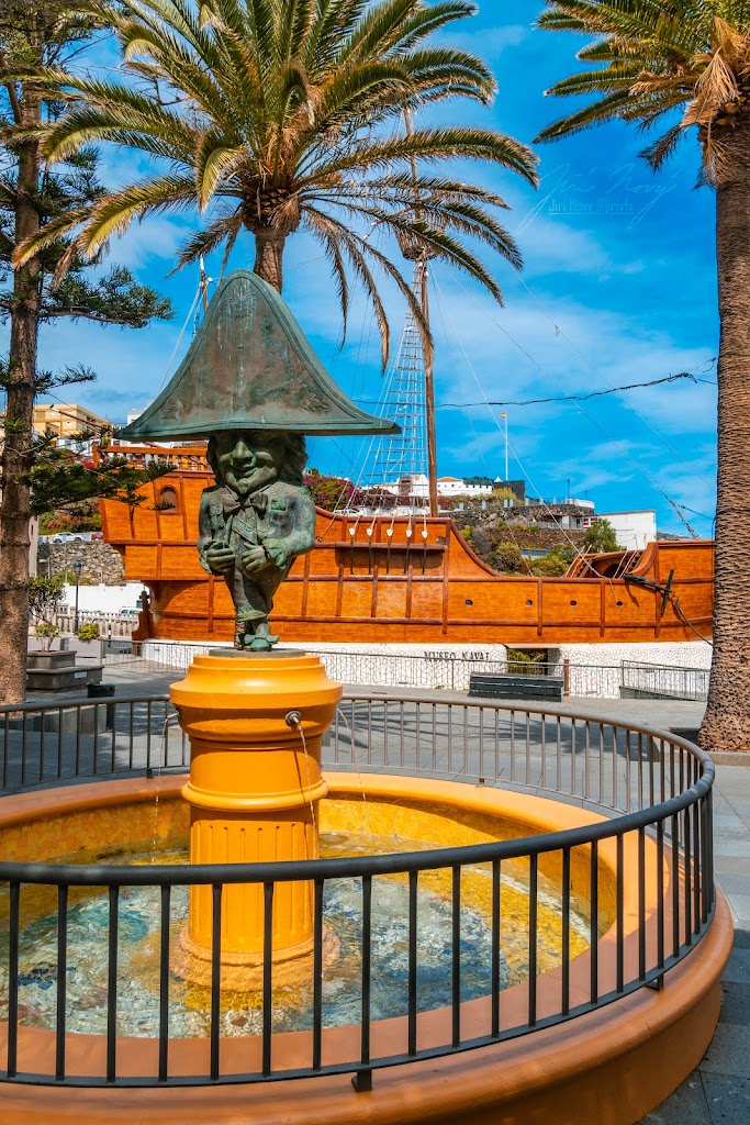 Monumento a El Enano