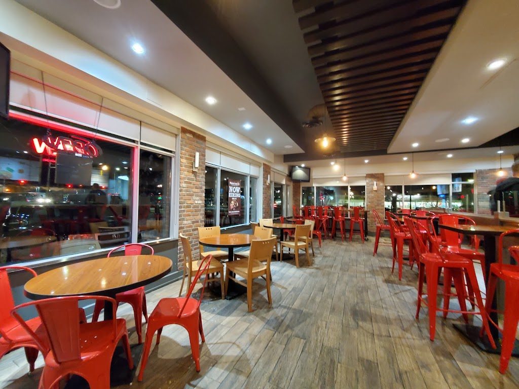 Mucho Burrito Fresh Mexican Grill in Kanata