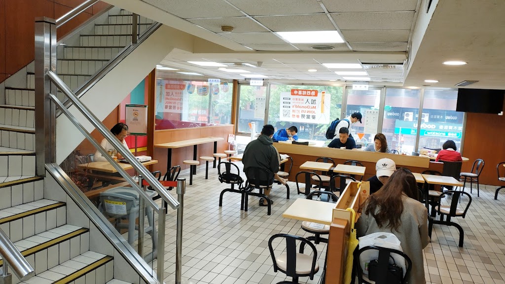 麥當勞-台北信義餐廳 的照片
