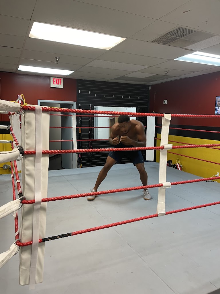  TOUSSAINT BOXING & FITNESS CENTER