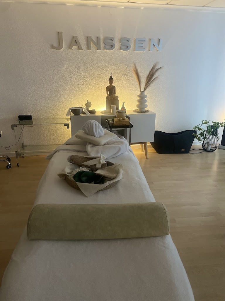 HEAD SPA  Miranda Beauty Touch Studio