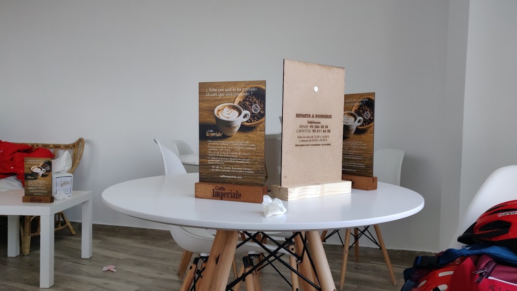 Cafeteria Caffettos — Ambiente