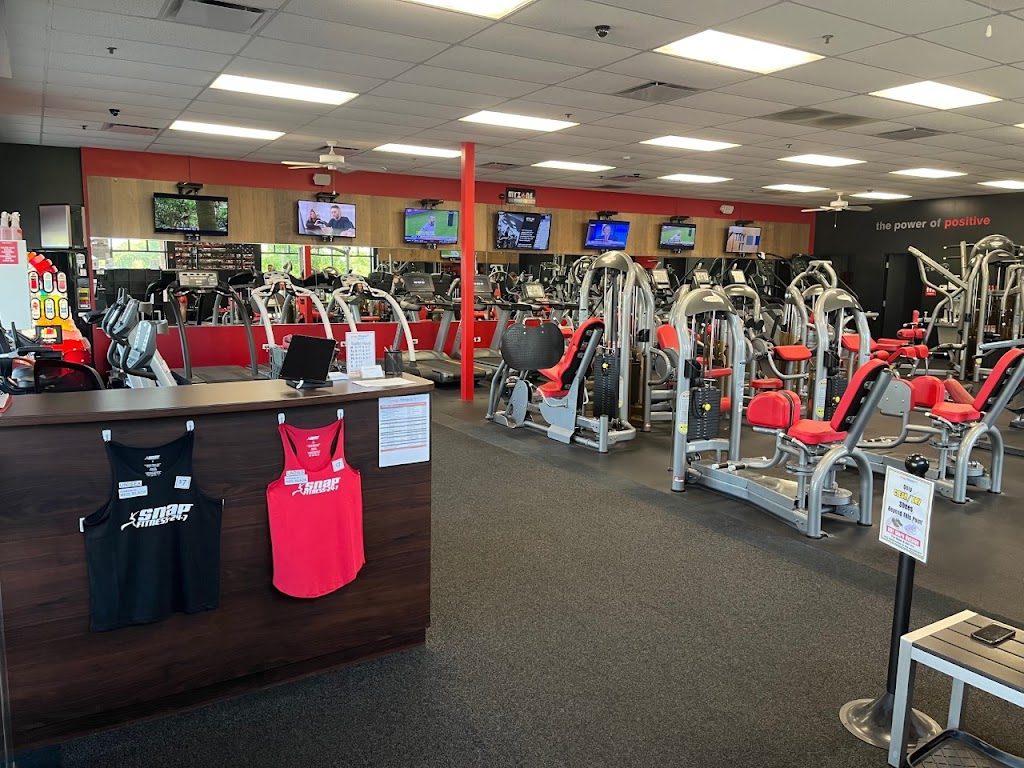  Snap Fitness Lake Villa