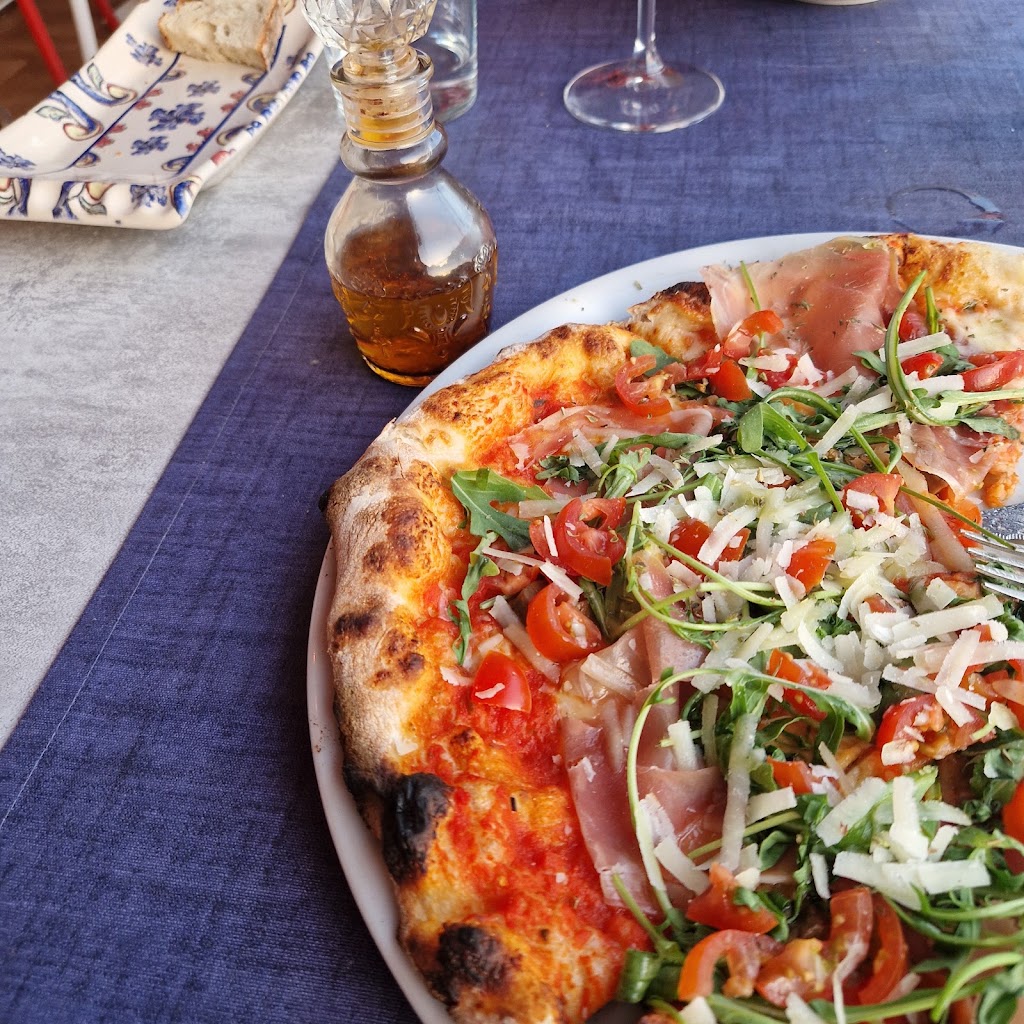 Ristorante Italiano Al Circo — Pizza