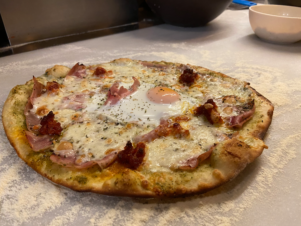 Pizzeria Cap de la Vila — Comida y bebida