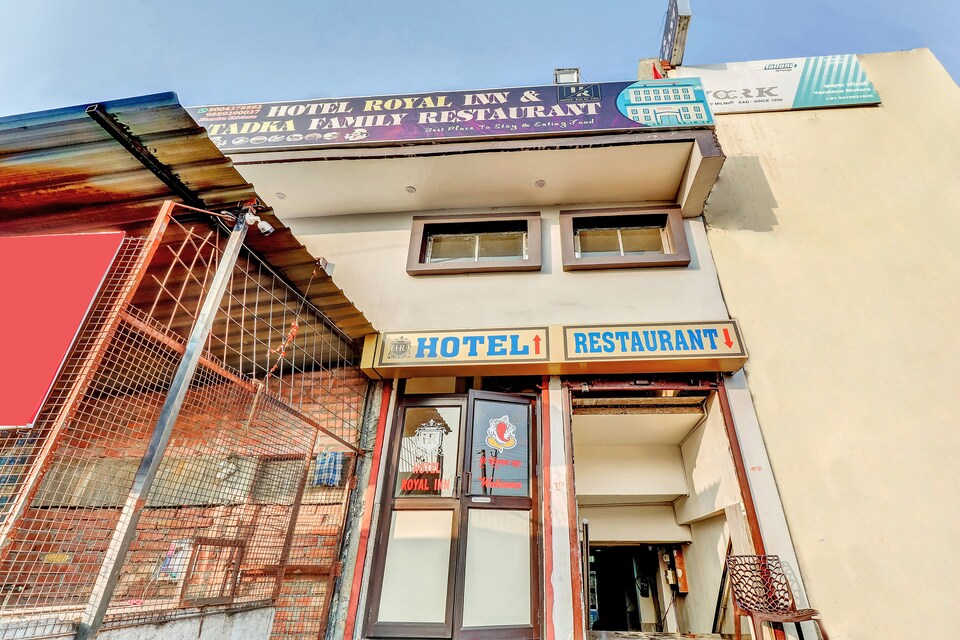 Oyo Flagship 85786 Hotel Royal Inn