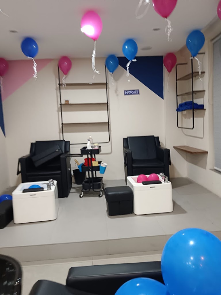 Pinks N Bloos Lb Nagar