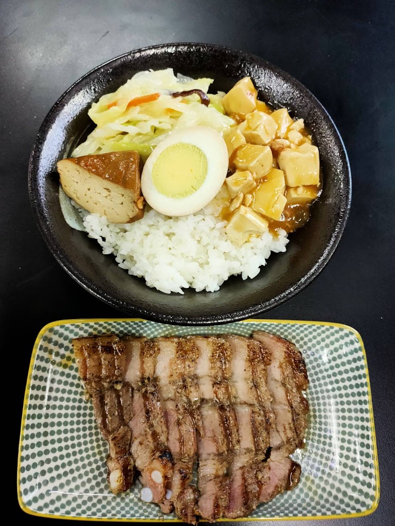 胖嘟嘟燒肉飯 的照片