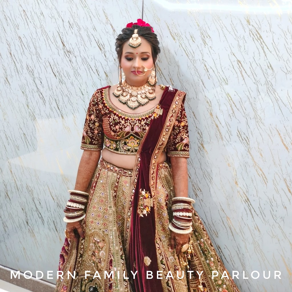 Modern Family Beauty Parlour Unisex Salon