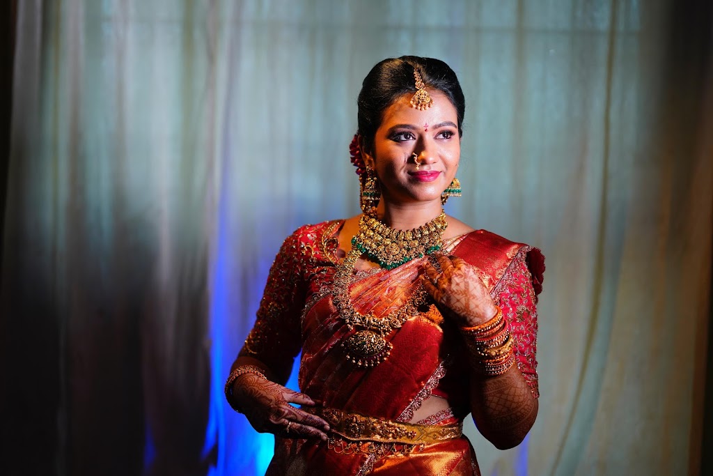 Mua Makeover Studio Academy