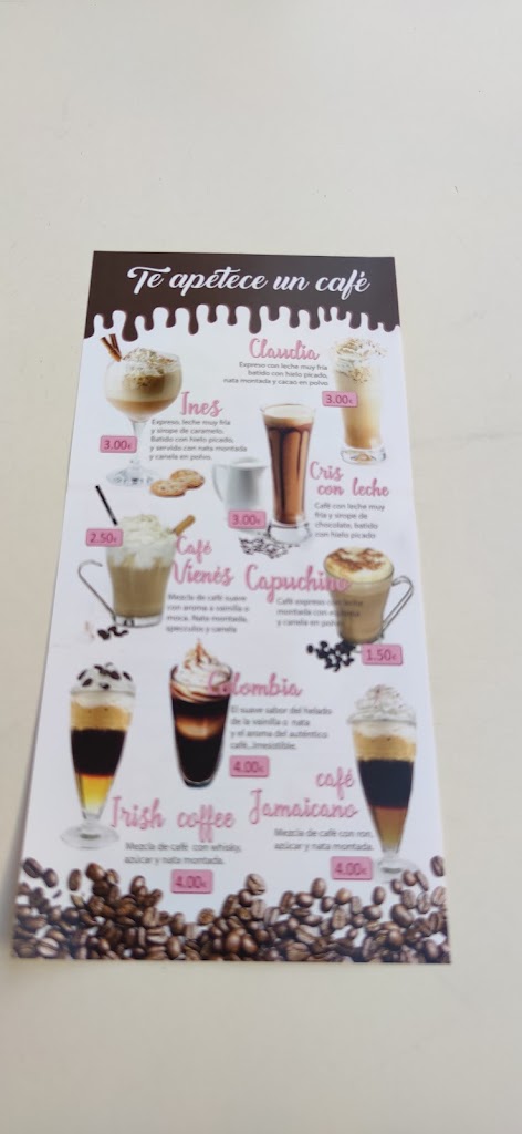Cafe Bar La Aventura — Carta