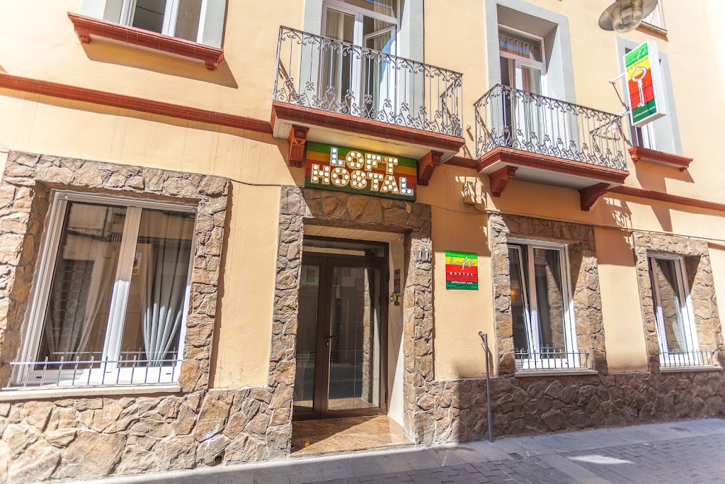 Loft Hostal — Exterior
