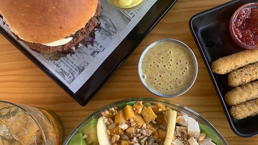 Sirocco Colorfulbar — Comida y bebida