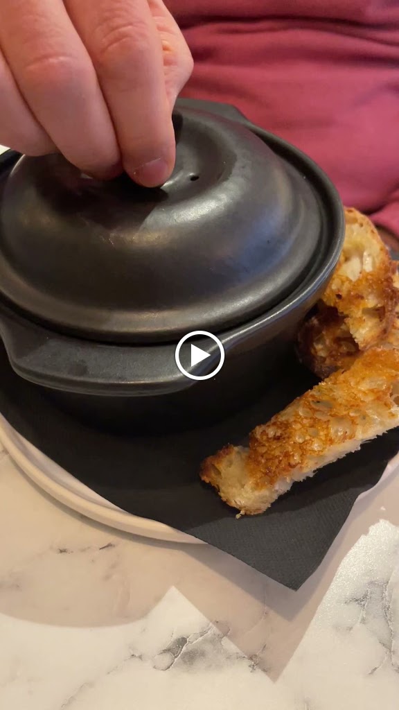 Ama tapas y comida — Videos