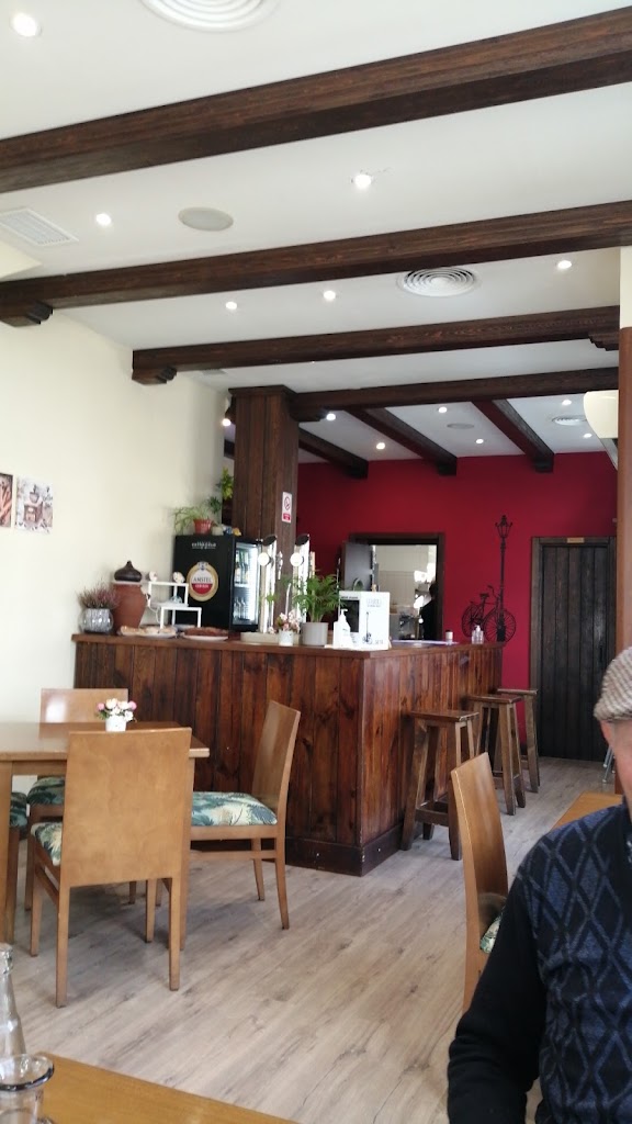 La Farola — Ambiente