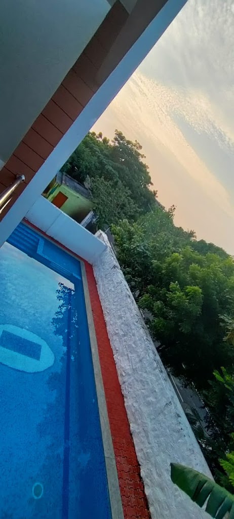 Cloud 7 Resort