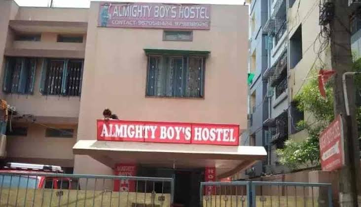 BOYS HOSTEL IN PATNA (ALMIGHTY)