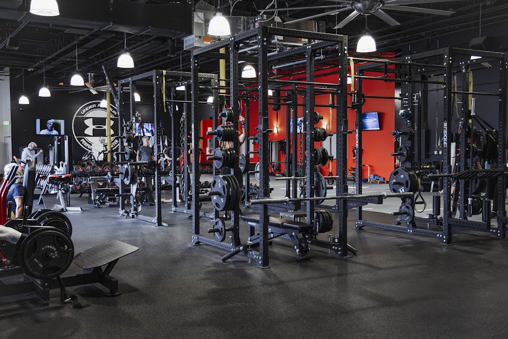  Under Armour Performance Center