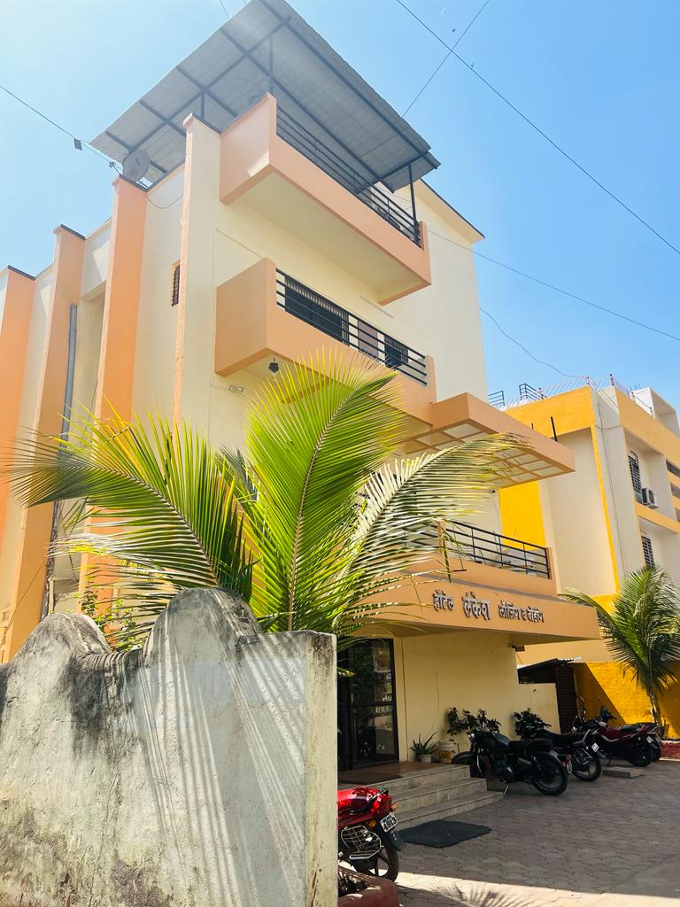 Hotel Lankesh