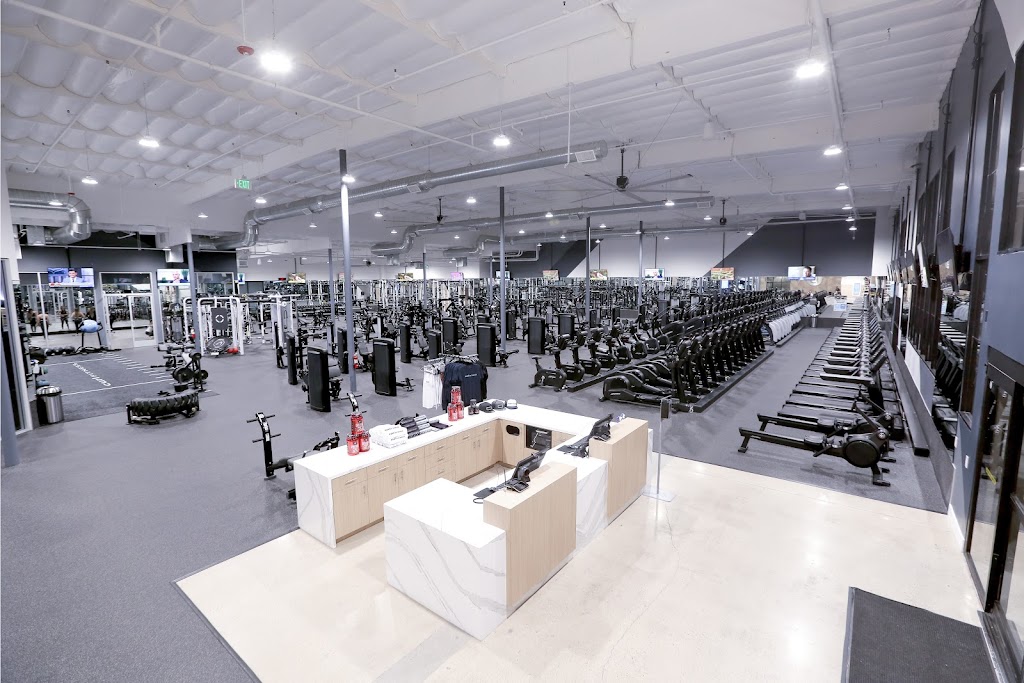  Curl Fitness Riverside